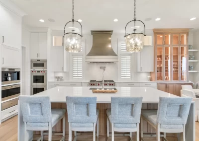 Peninsula Place, kitchen with island seating