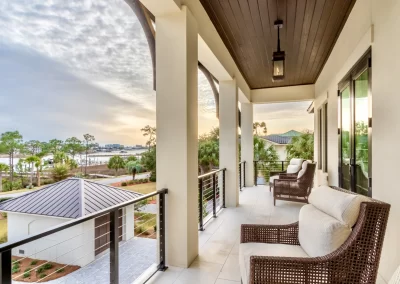 Peninsula Place, balcony with chairs