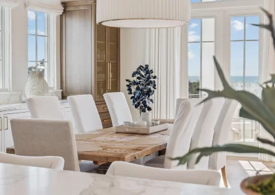 Bella Vista, dining room table